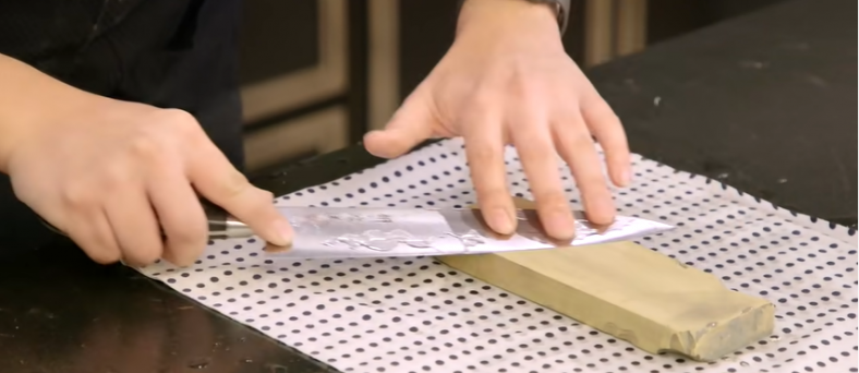 How to sharpen a santoku knife