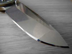 How to Sharpen Kitchen Knives: Get Your Blades Razor-Sharp!
